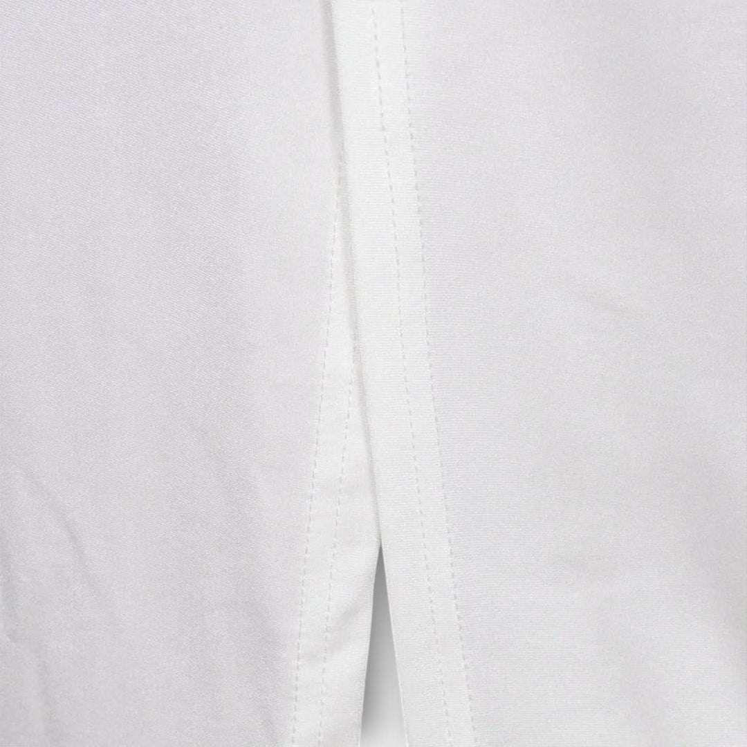 Selah - Bílé šaty s dlouhým rukávem a výřezem v pase s akcenty z kamínků