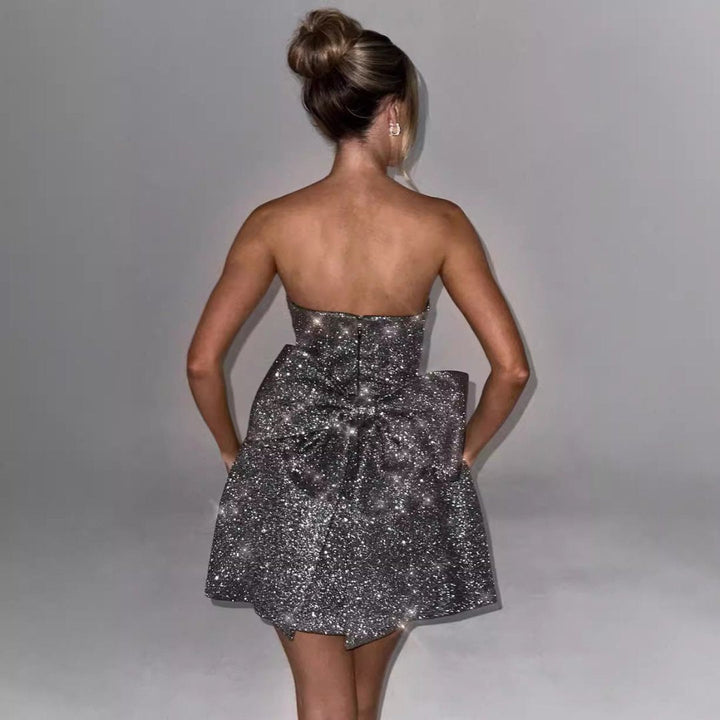 Elvie™ | Stylové koktejlové šaty s flitry