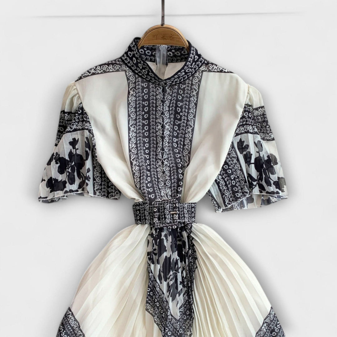 Delilah - Šaty inspirované vintage stylem